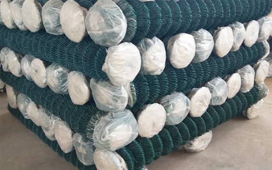 chain link fence delivery